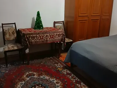 casa de inchiriat Sector 1 Bucuresti anexa cu pat si masa
